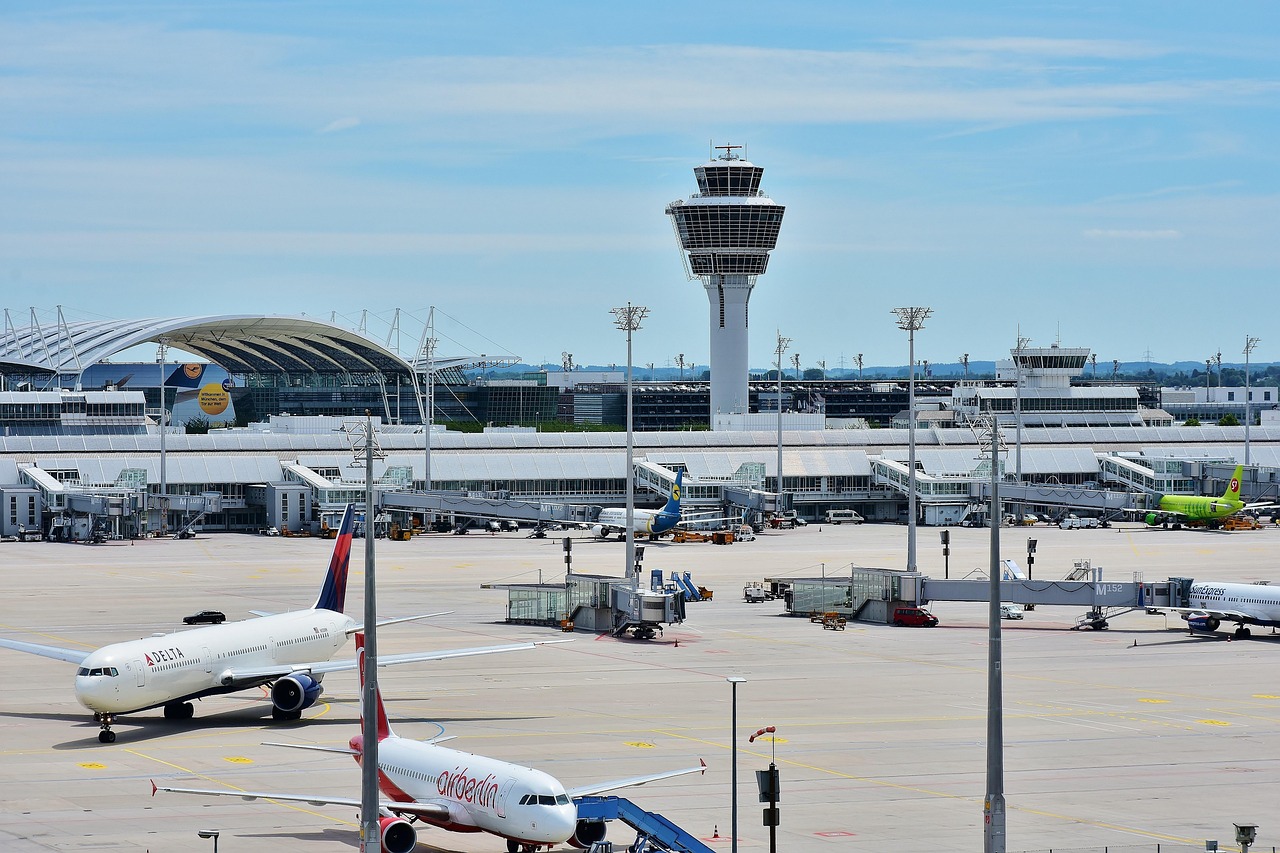 airport, munich, tower, aviation safety, international, architecture, building, transport, airlines, landing, arrival, tarmac, clearance, airbus, travel, aviation, control center, airport, airport, airport, airport, airport